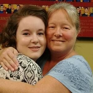 Meet your Posher, Denise